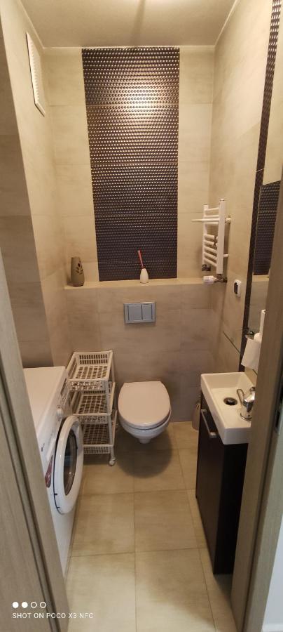 Apartament „Nad Jeziorkiem“ Apartamento Kętrzyn Exterior foto